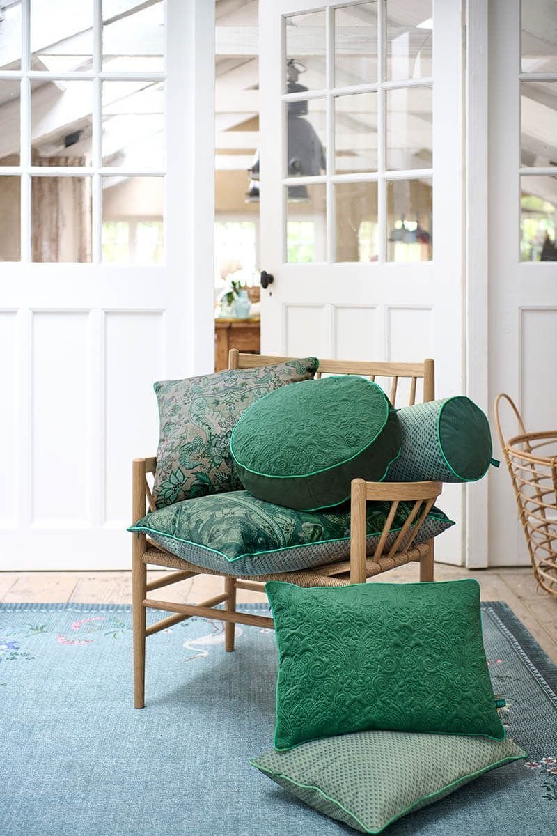 Подушка декоративная Quilted Days Green ракурс 5