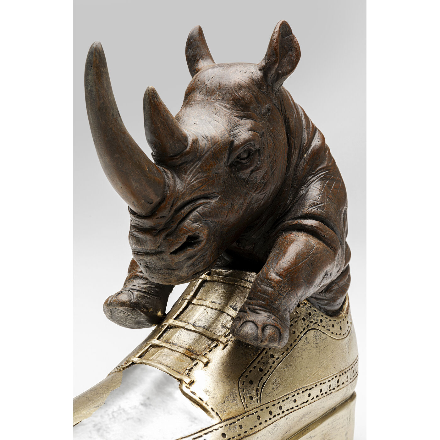 Фигура декоративная Rhino Shoe Fetish, 28 см