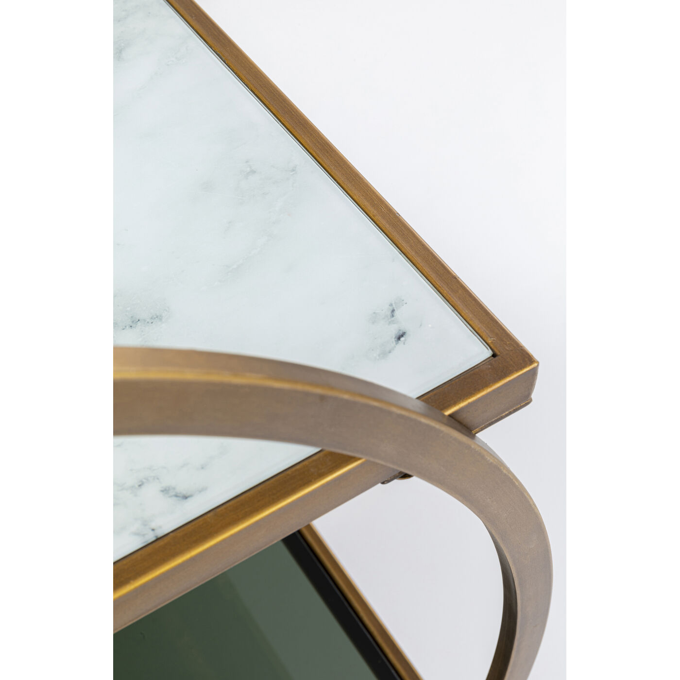 Стол сервировочный Loft Brass ракурс 3