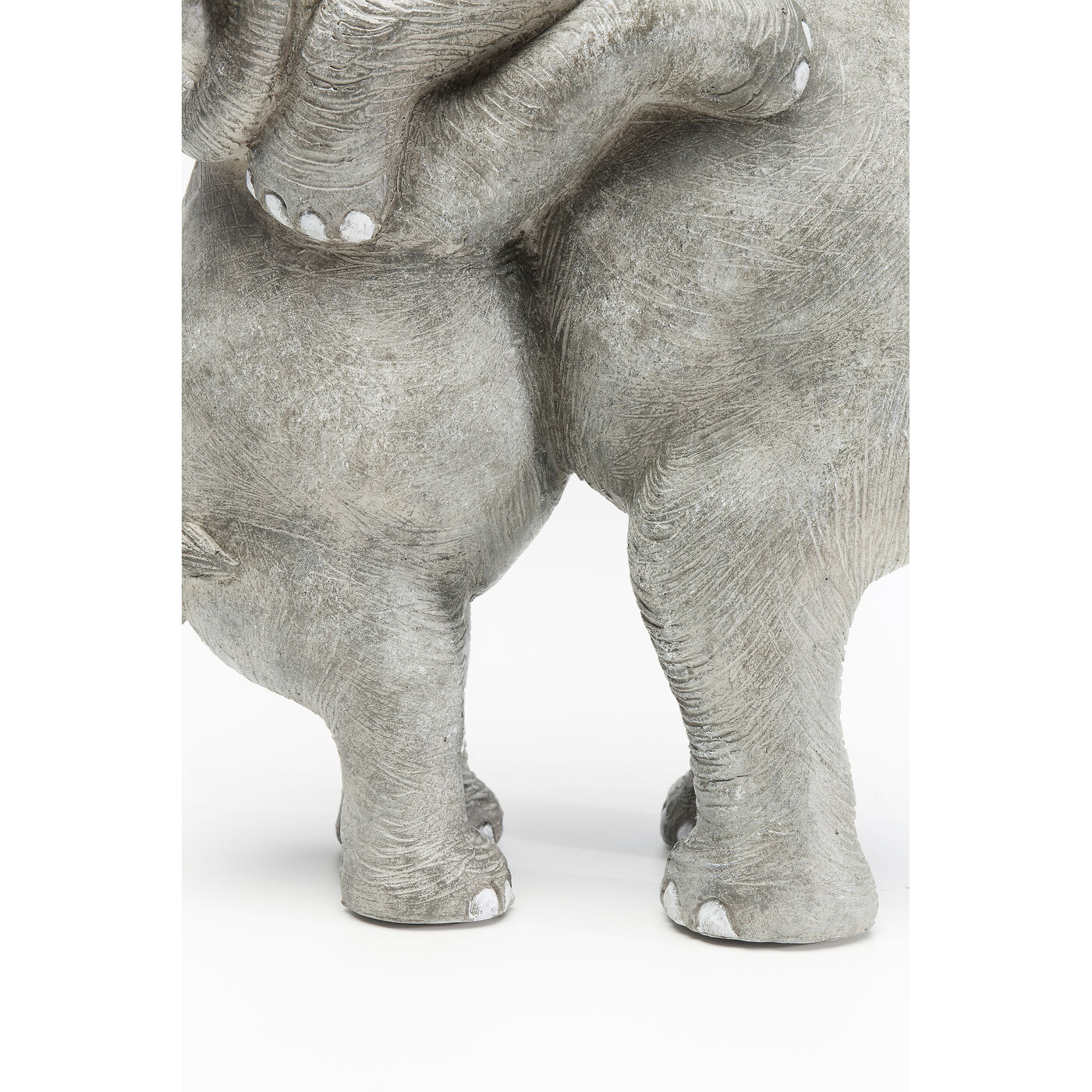 Фигура декоративная Elephant Hug ракурс 4