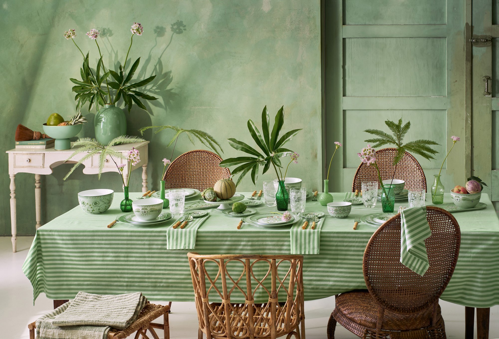 Скатерть Stripes Light Green, 160х250 см