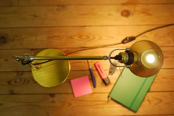 Настольная лампа Tolomeo Micro Gold, фото 11
