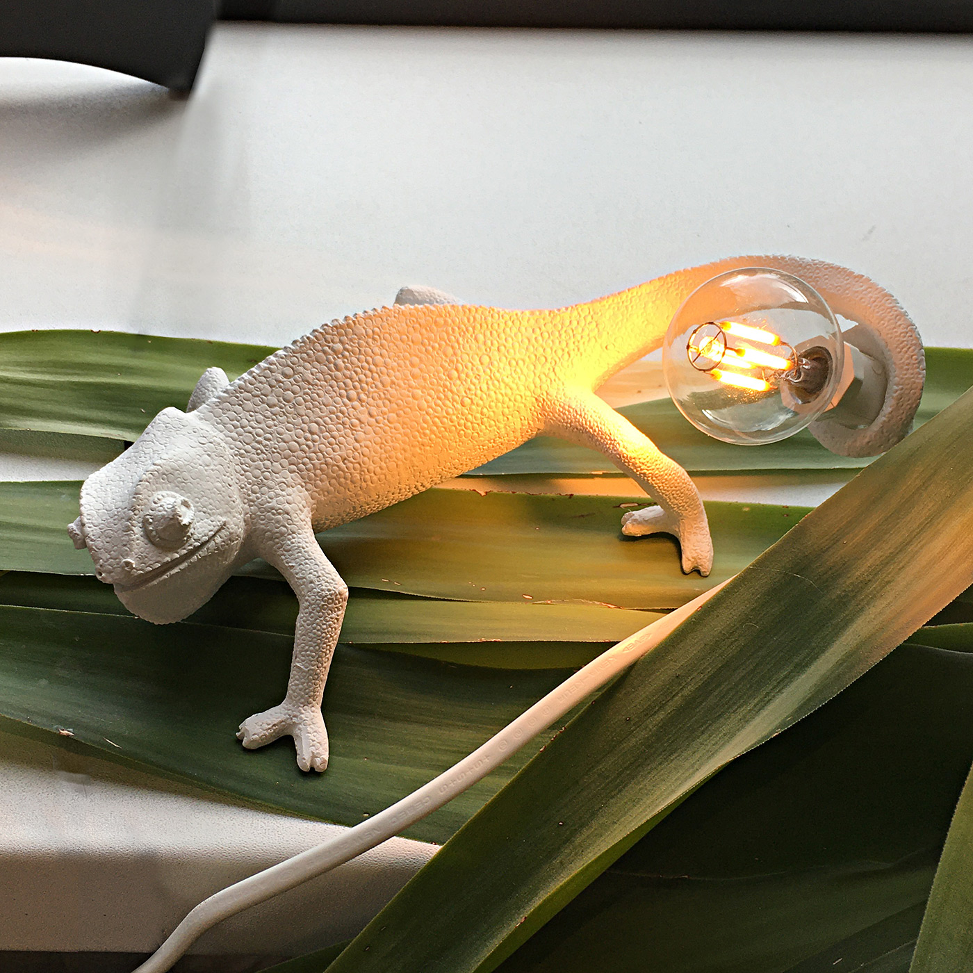 Настенный светильник Chameleon Going Down USB, фото 5